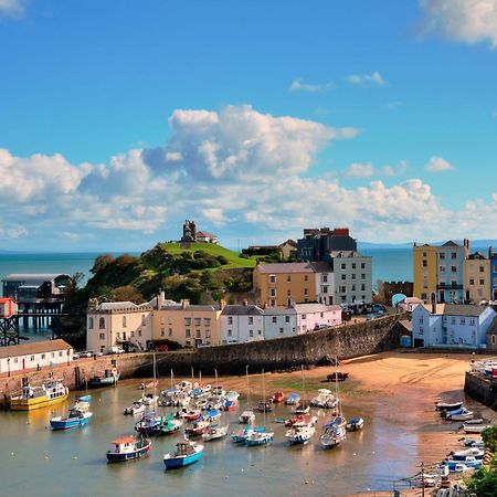 4 Bed In Tenby Fb003 Extérieur photo